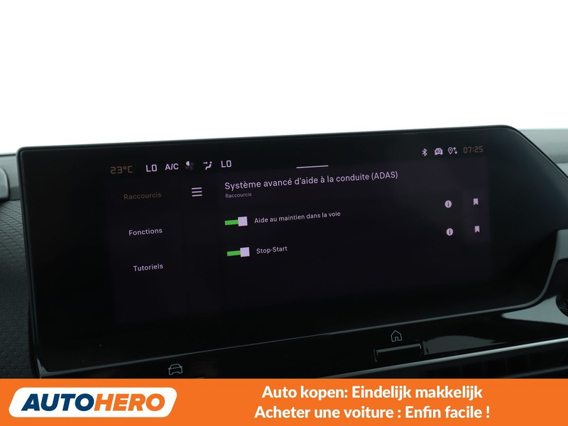Citroen C4 1.2 PureTech Shine — photo 11