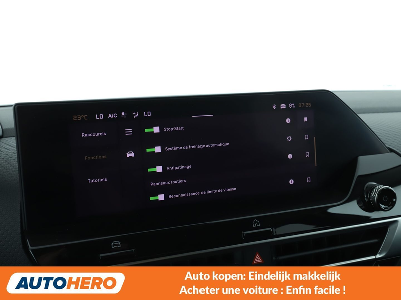 Citroen C4 1.2 PureTech Shine — photo 13