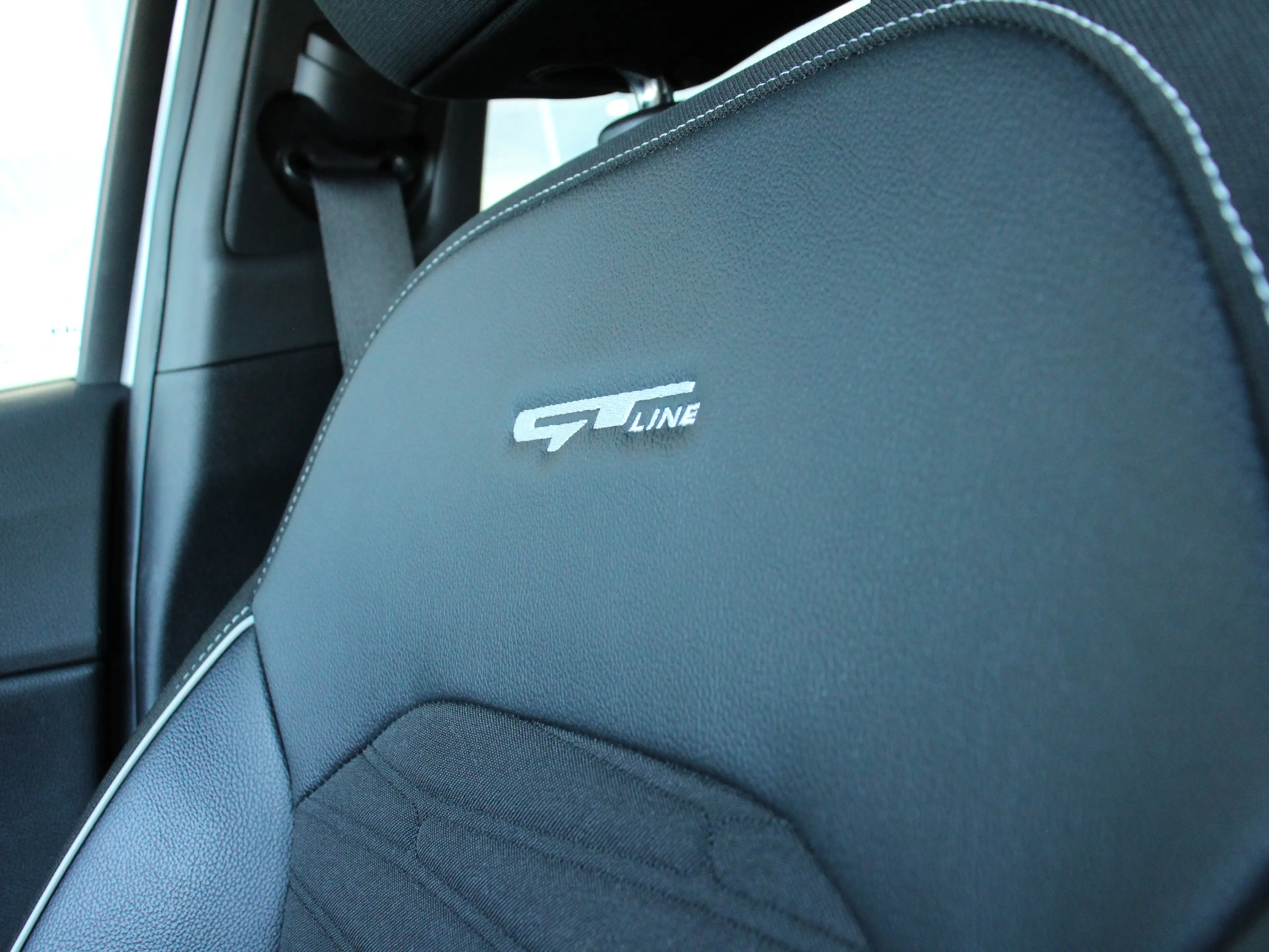 Kia ProCeed / pro_cee'd GT-Line Automaat — photo 25