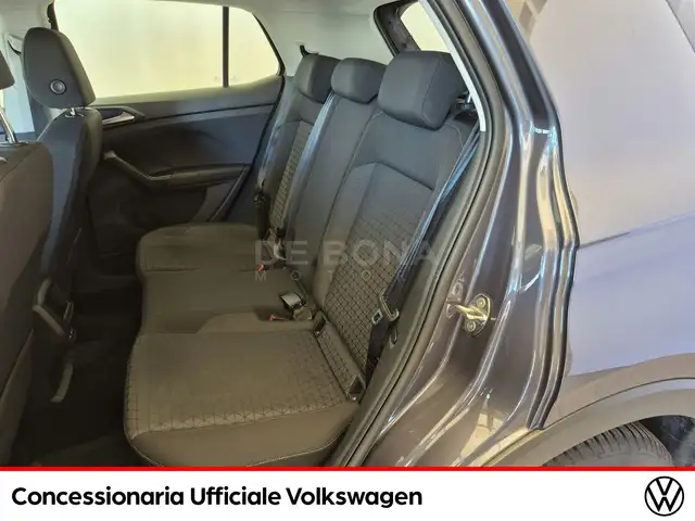 Volkswagen T-Cross view 7