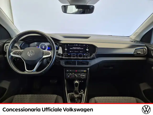 Volkswagen T-Cross view 8