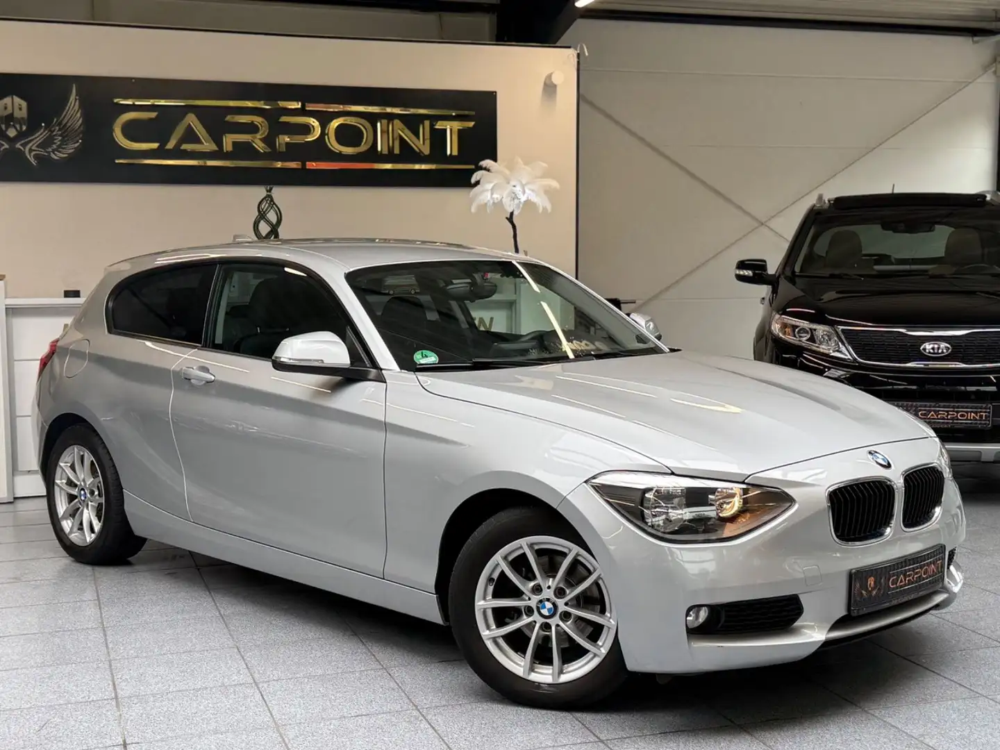 BMW 116 i      SHZ/PDC/Automatik/50.000km/ Argent - 2