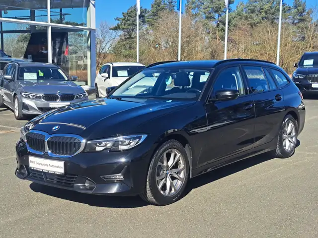 BMW 3 Series view 2
