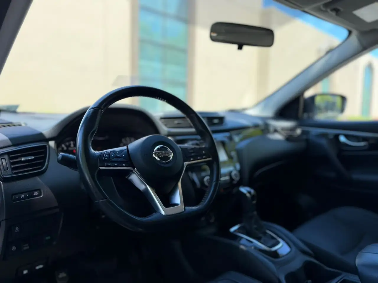 Nissan Qashqai снимка Nissan Qashqai
