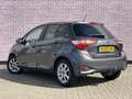 Toyota Yaris 1.5 Hybrid Y20 | Trekhaak | Navigatie | Achteruitr Gris - thumbnail 4
