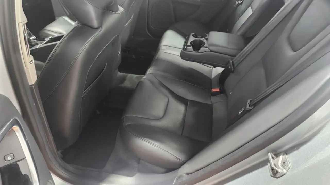 Volvo S60 снимка Volvo S60
