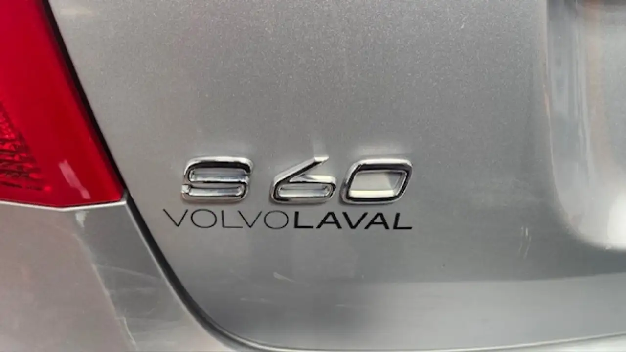 Volvo S60 снимка Volvo S60
