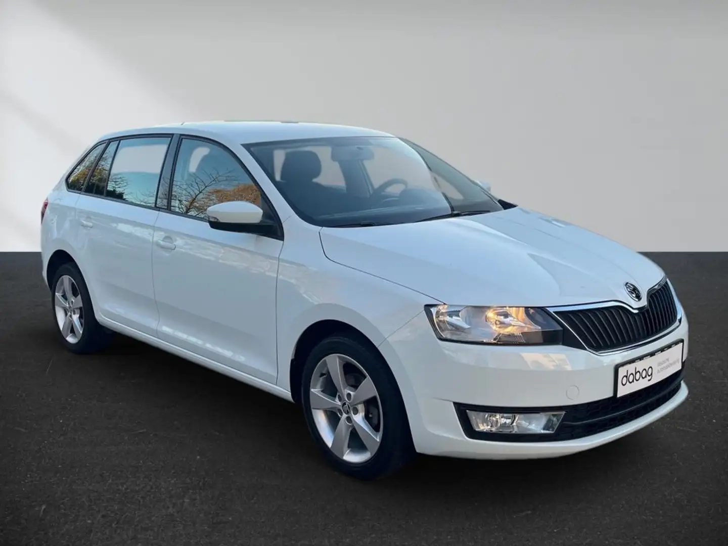 Skoda Rapid/Spaceback Rapid Spaceback 1.2 TSI (Green tec) Cool Edition Blanc - 2