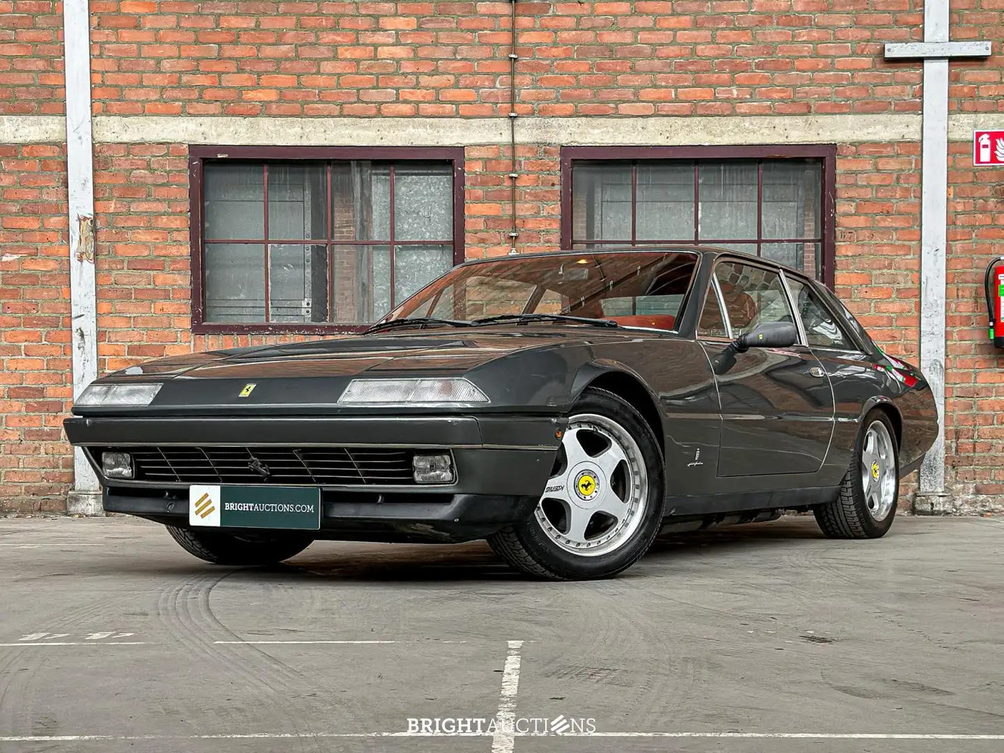 Ferrari 412 GT 5.0 V12 Gris - 1