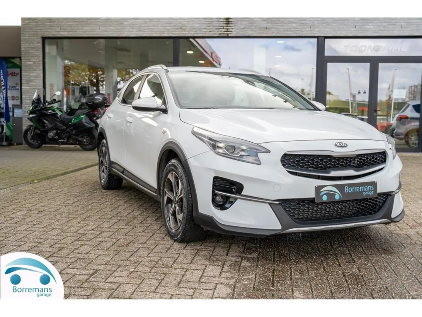 Kia XCeed 120 PK ACTIVE BUSINESS MY 22 NAVI/LANE KEEP/... Blanc - 1