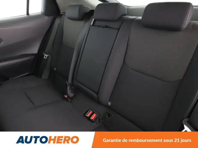 Toyota Prius view 14
