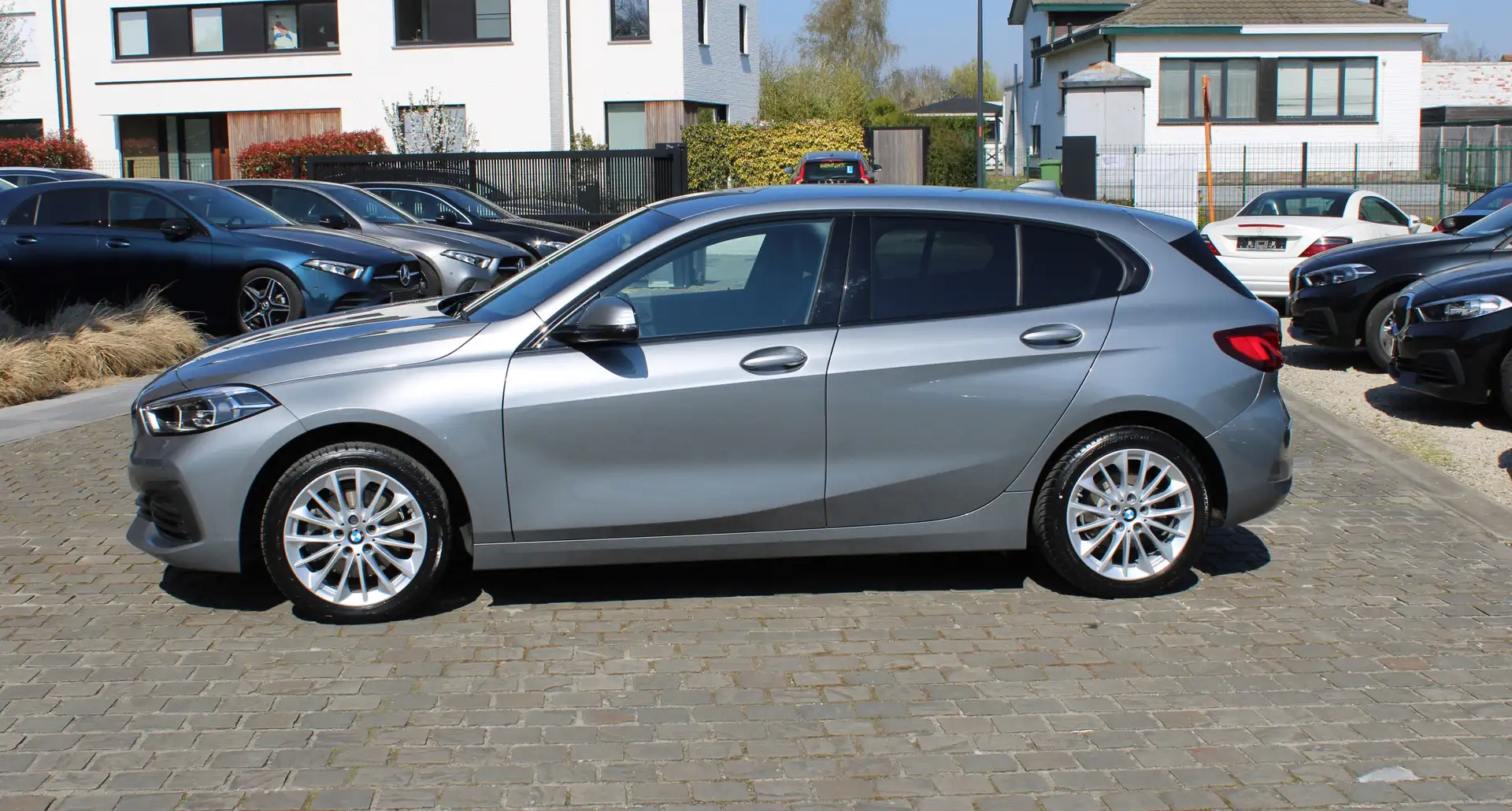 BMW 118 i Automaat Leder Navi ... Gris - 1