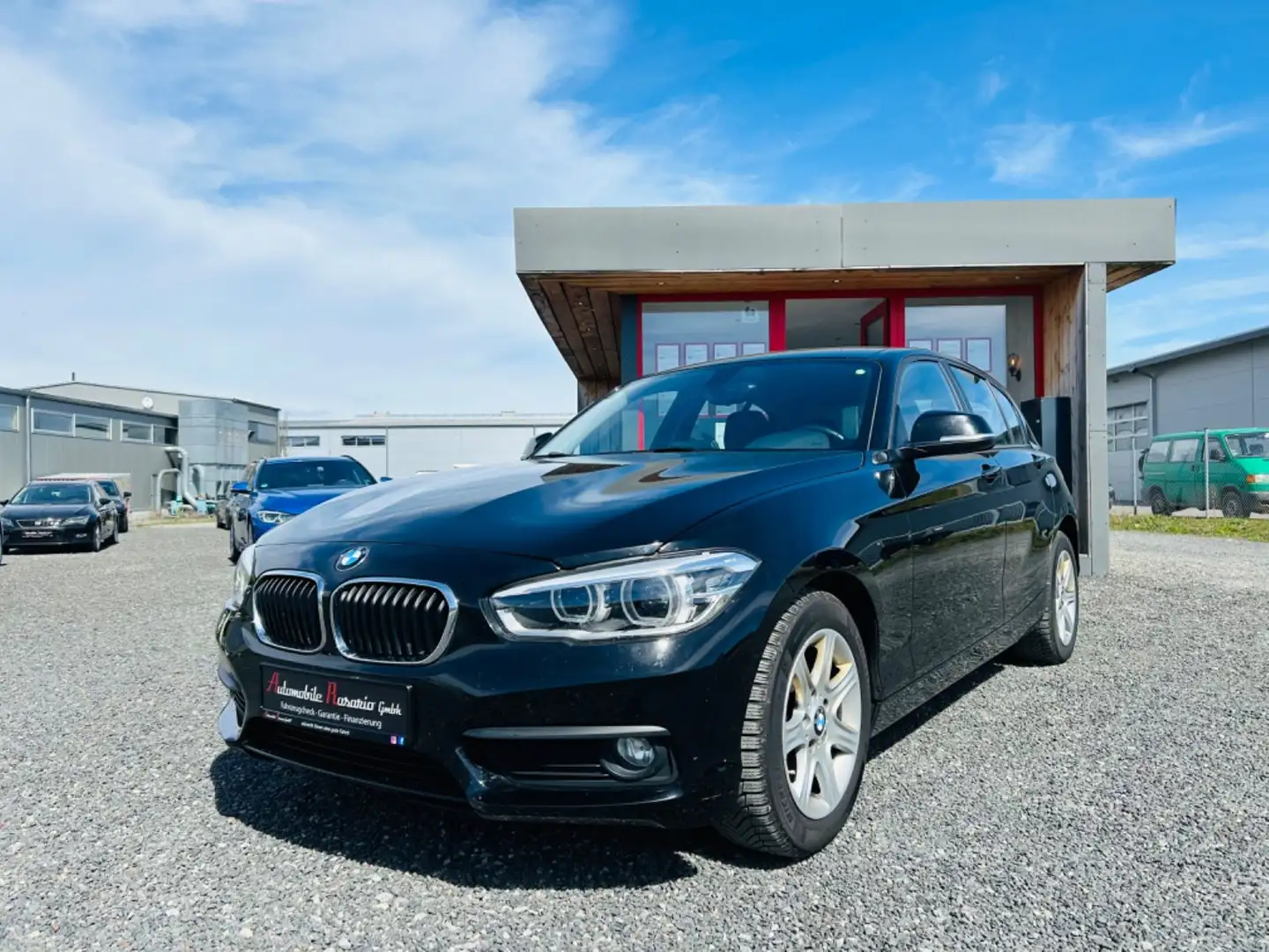 BMW 118 i 5-trg. Advantage Regensensor Lichtautomatik Black - 1