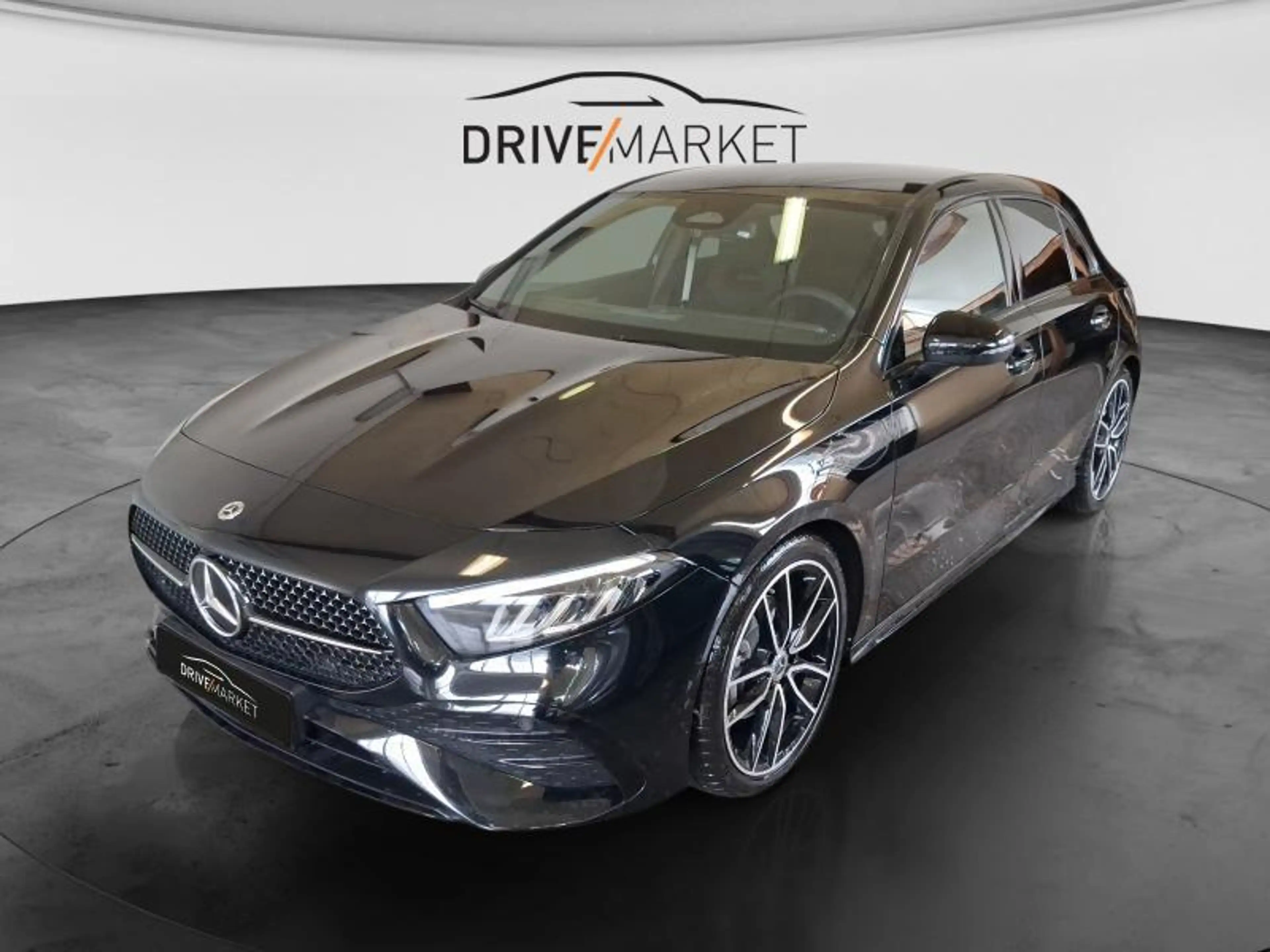 Mercedes-Benz A 200 AMG Line