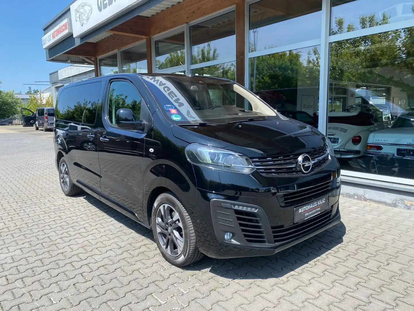 Opel Zafira Life Tourer M elektr. Schiebe R-Cam AHK Schwarz - 1