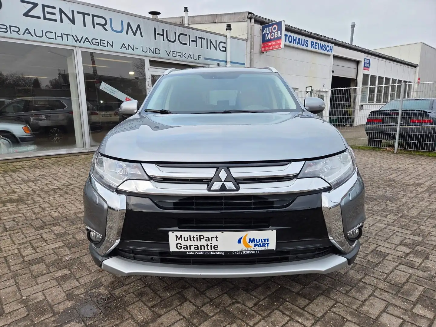 Mitsubishi Outlander Top 4WD**AUTOMATIK**HU AU NEU** Grau - 2
