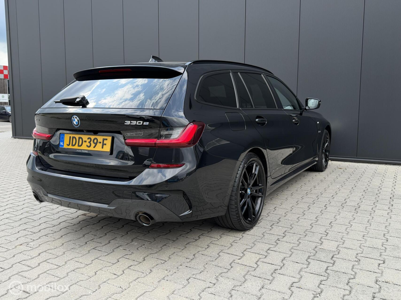 BMW 330 3-serie Touring 330e Touring xDrive M-pakket/Laser — photo 12