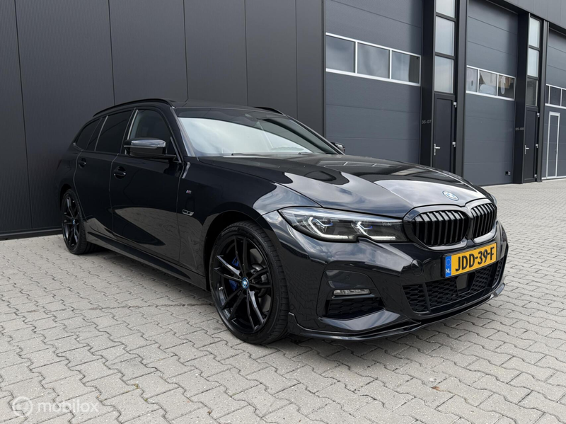 BMW 330 3-serie Touring 330e Touring xDrive M-pakket/Laser — photo 8
