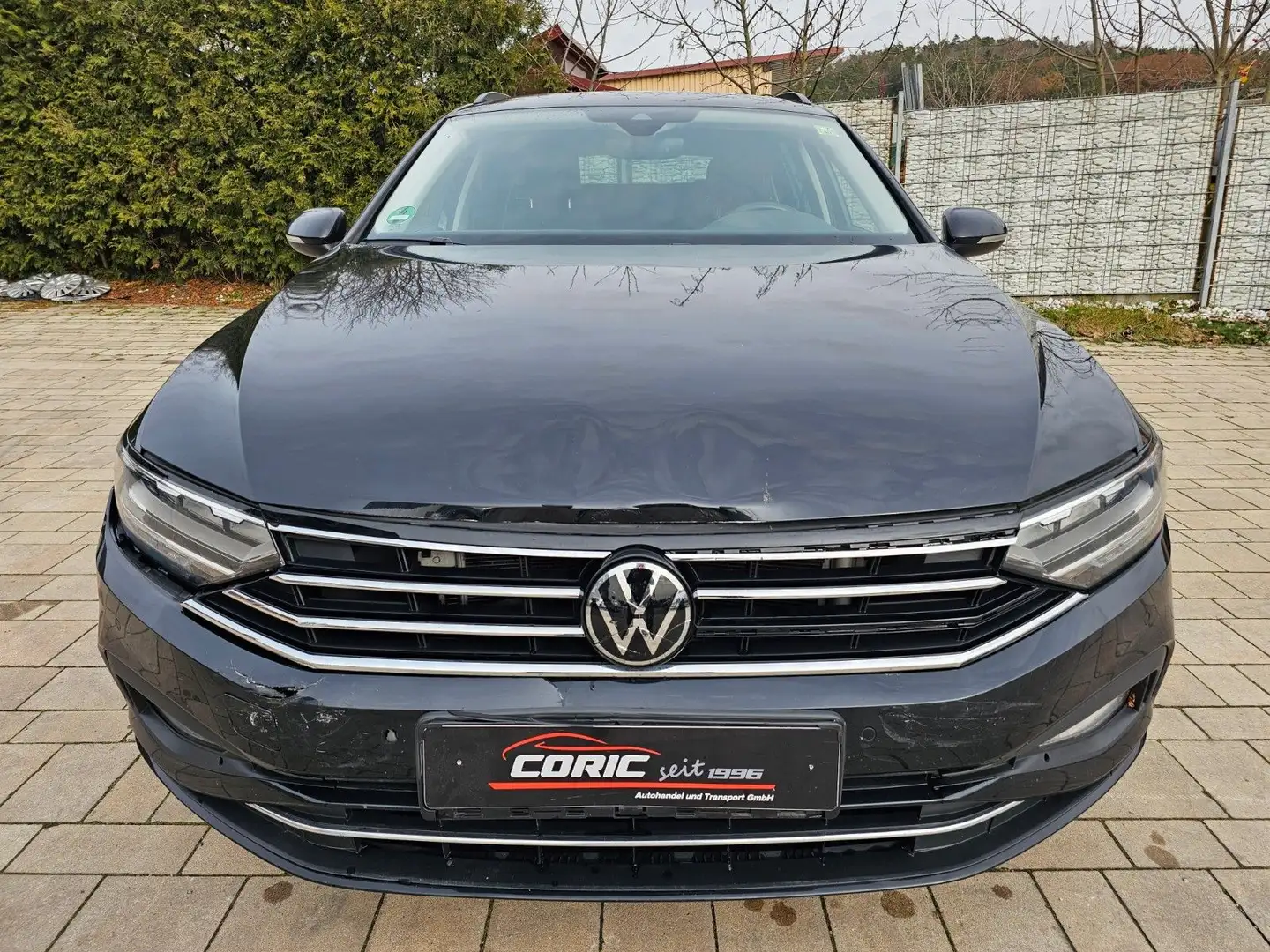 Volkswagen Passat Variant Business Schwarz - 1