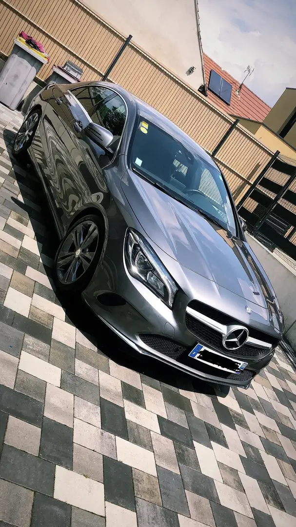 Mercedes-Benz CLA 200 d 7-G DCT Sensation - 1