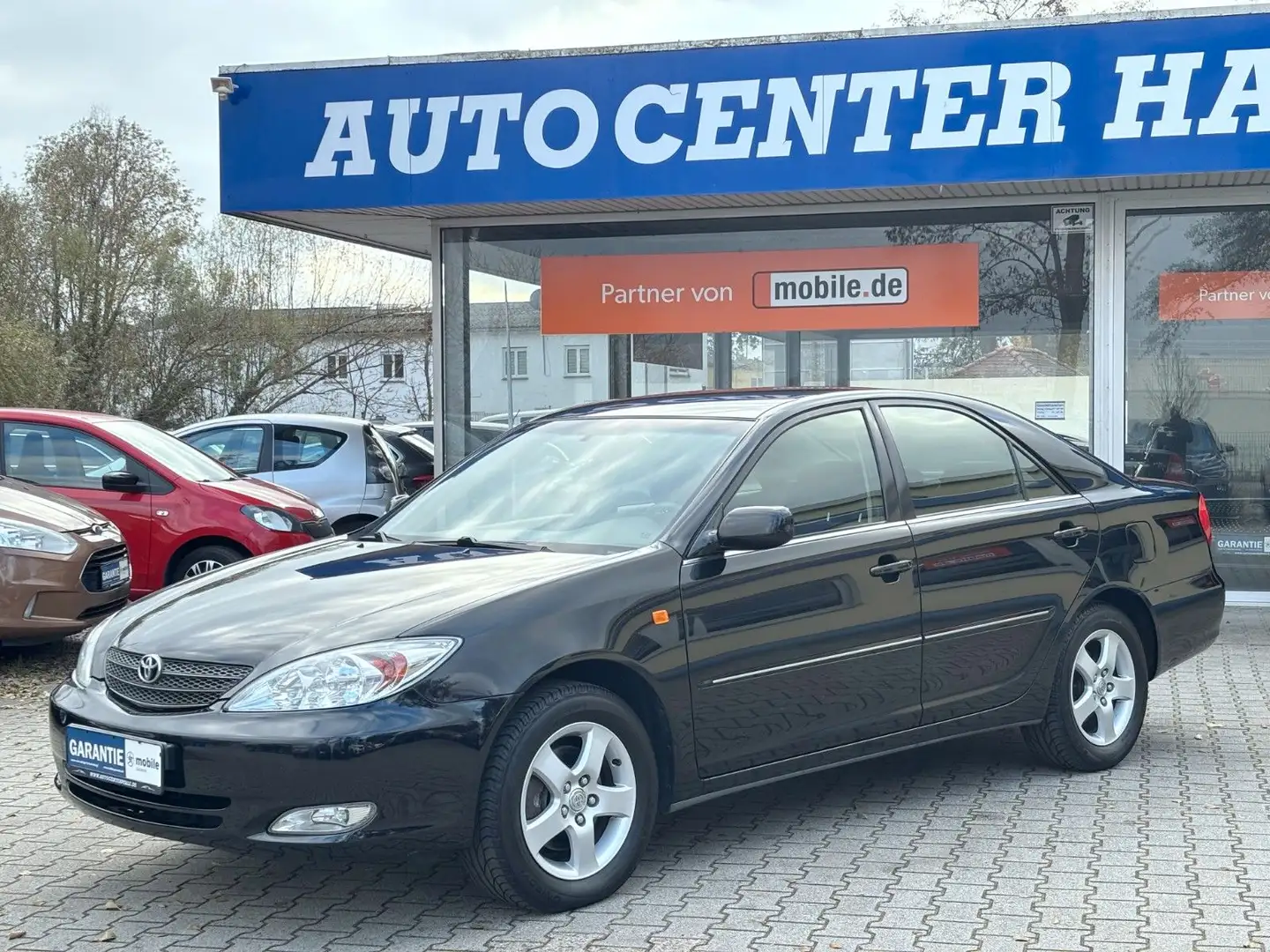 Toyota Camry 2.4 Rentner-Garagenwagen Negro - 1