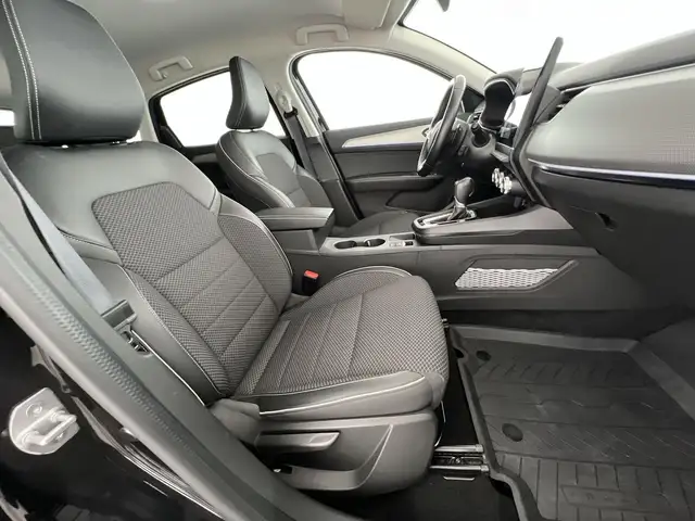 Renault Arkana view 9