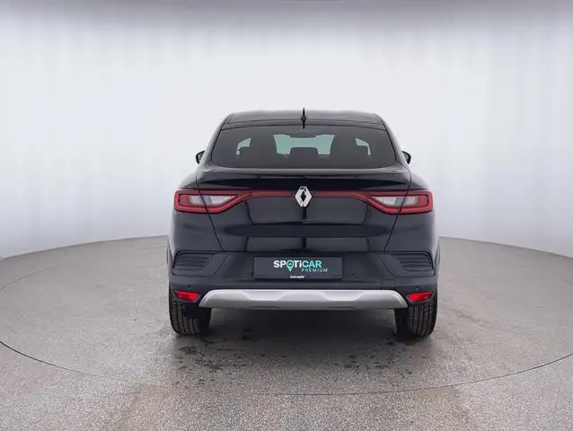 Renault Arkana view 4
