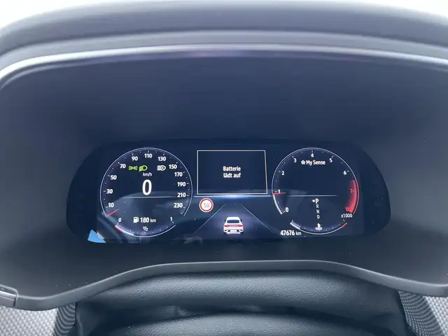 Renault Arkana view 12