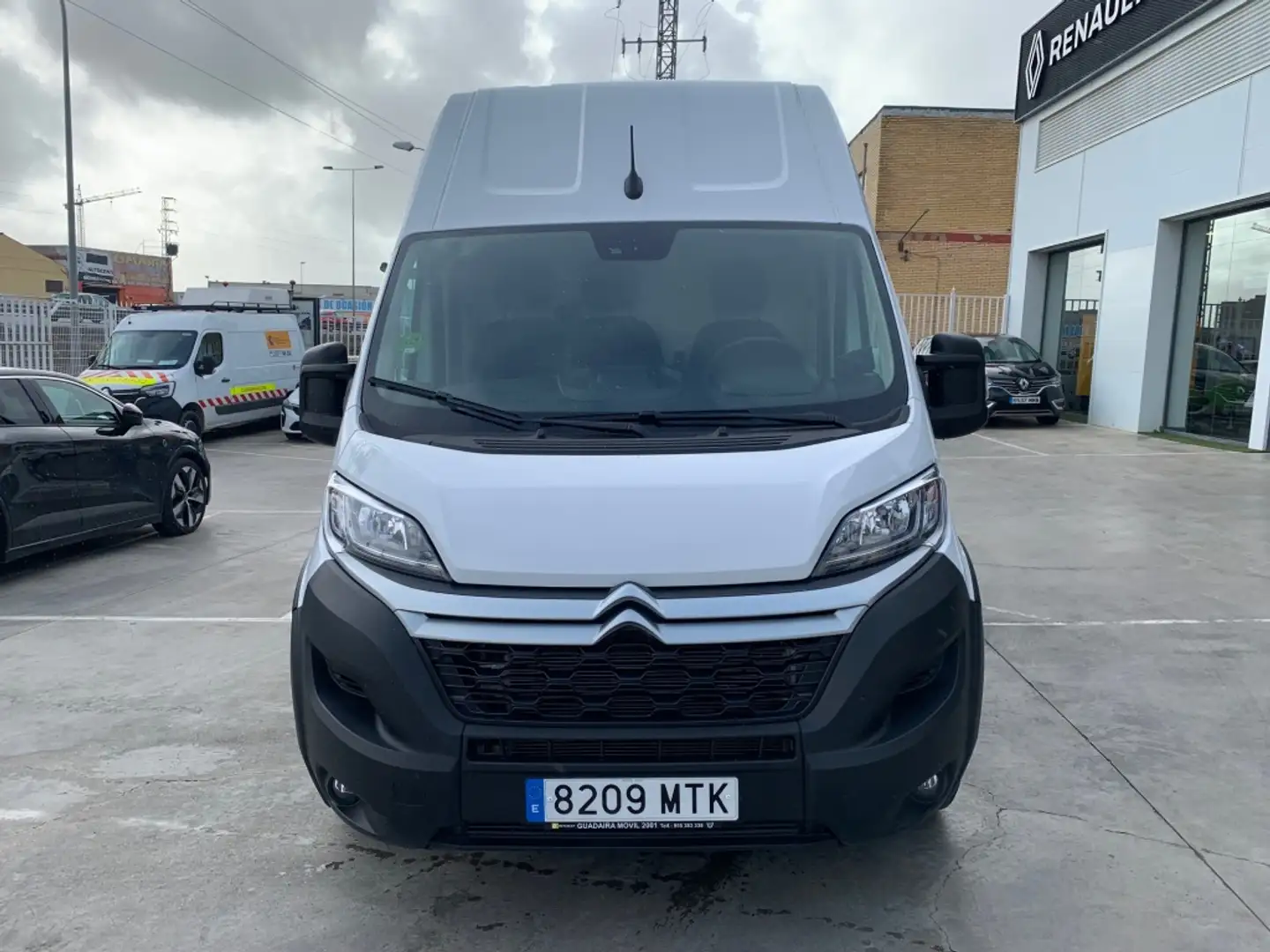 Citroen Jumper Fg. 2.2BlueHDi 35 L4H3 S&S Heavy 140 Wit - 2