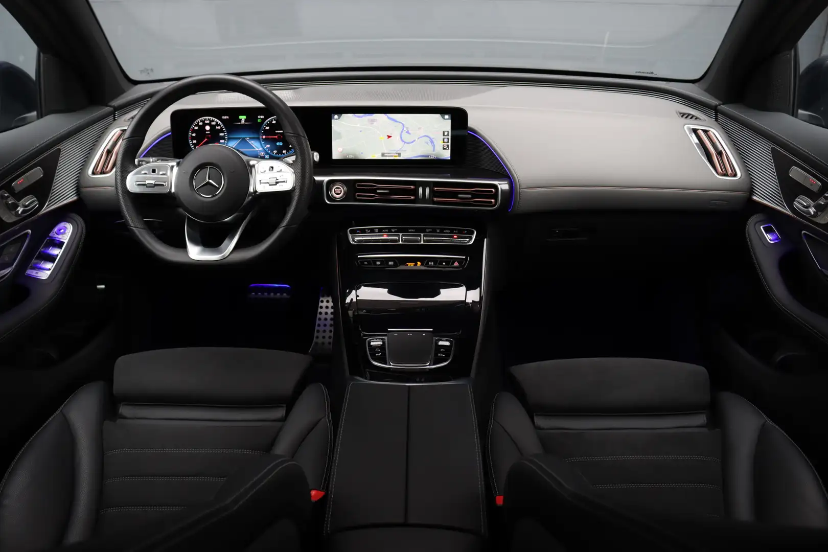 Mercedes-Benz EQC 400 4MATIC AMG Line 80 kWh | Schuifdak | Distronic+ | Blauw - 2