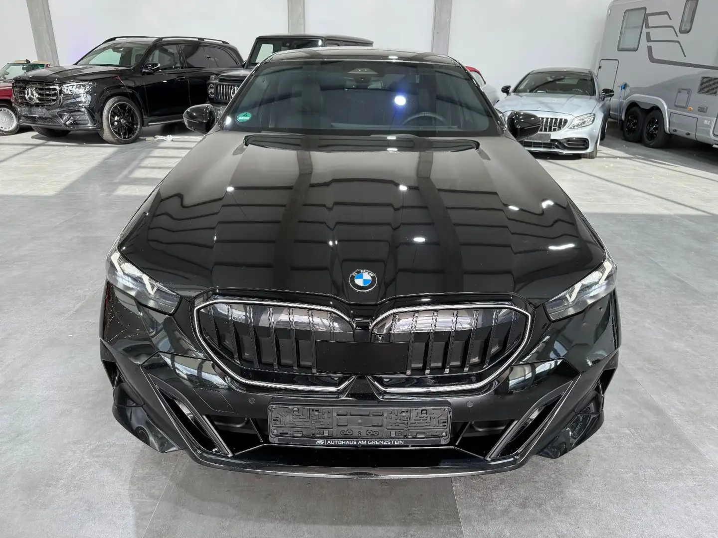 BMW 520 i M Sport Pro*Iconic Glow*StHz*Shadow*H&K* Nero - 2