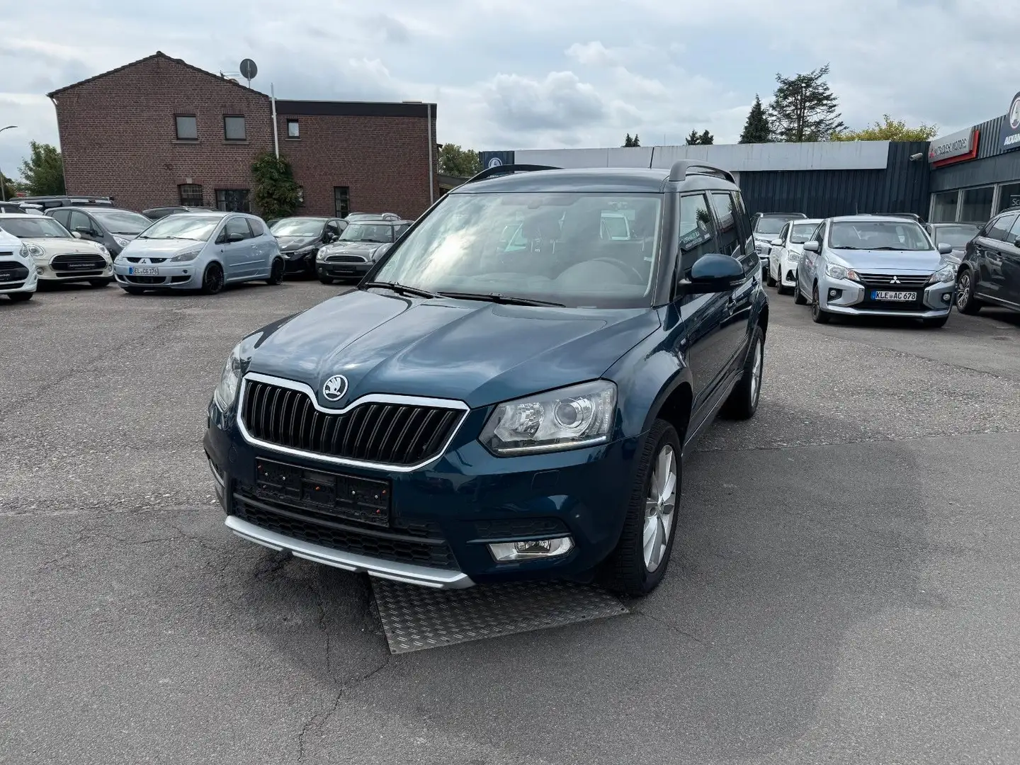 Skoda Yeti Joy Blau - 1