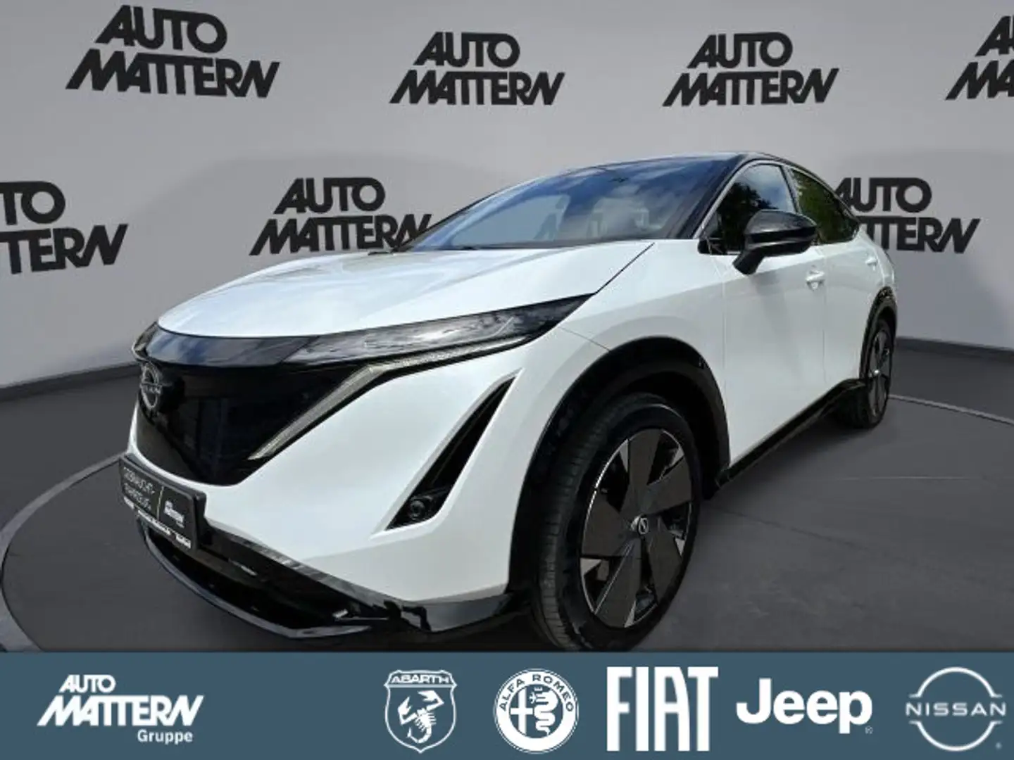 Nissan Ariya 63 kWh Panorama 20" Sitzh. 360° Navi uvm. Білий - 1