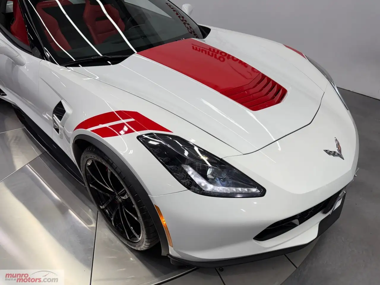 Chevrolet Corvette снимка Chevrolet Corvette