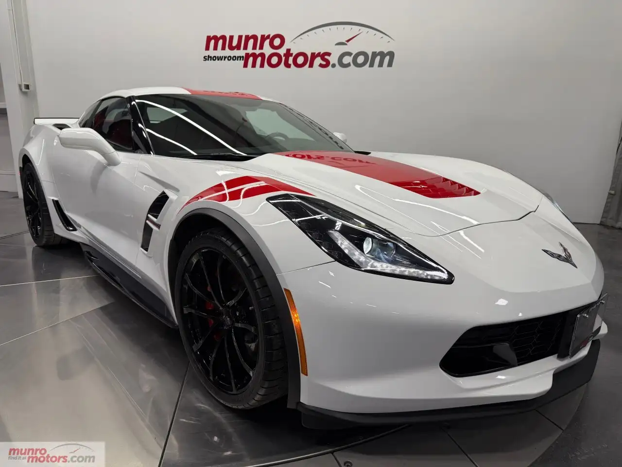 Chevrolet Corvette снимка Chevrolet Corvette