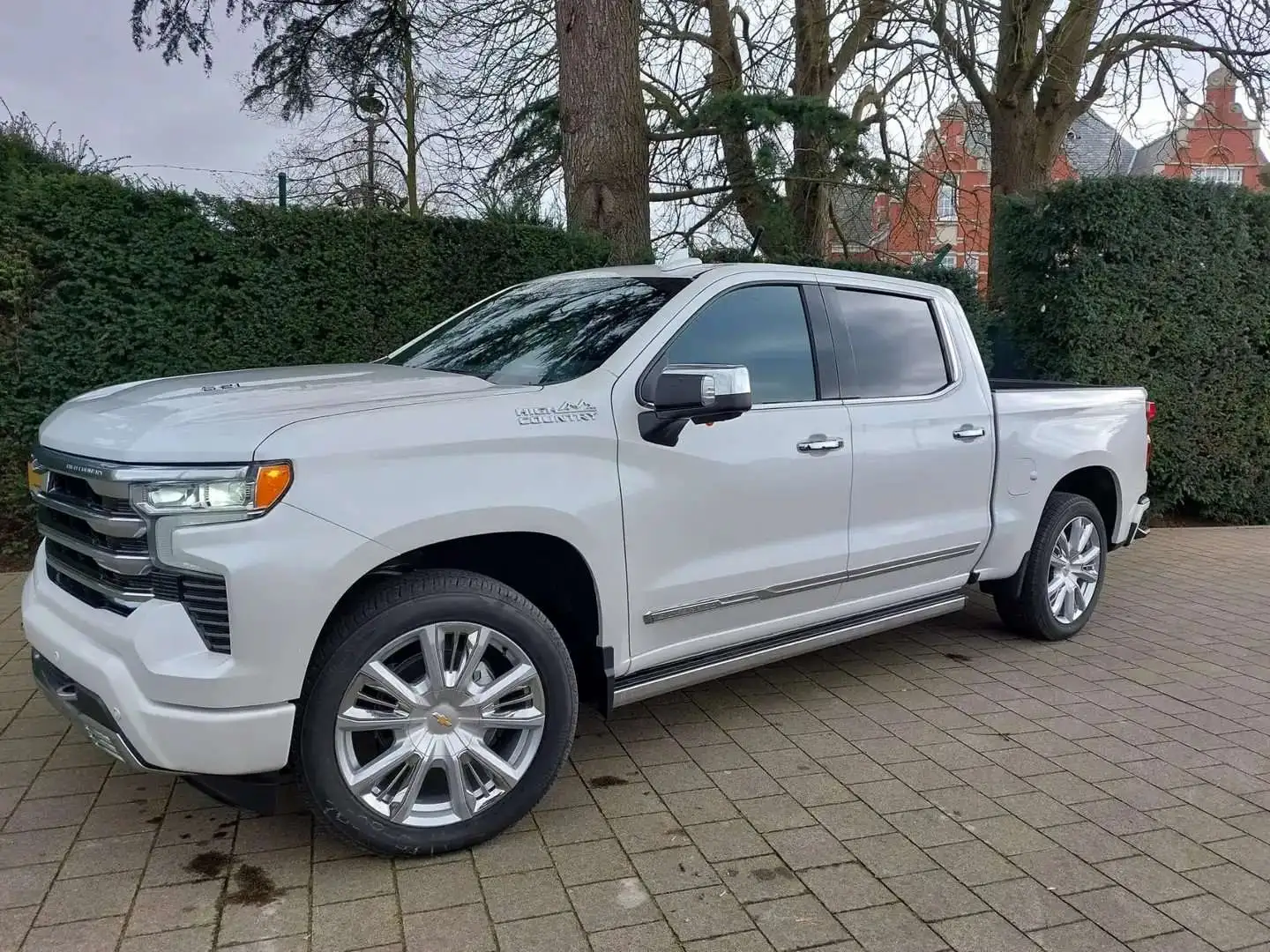 Chevrolet Silverado High Country 6.2 V8  € 65.5000,- excl btw Blanc - 2