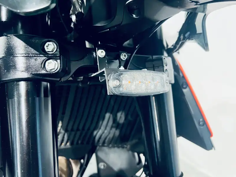 KTM 890 Adventure - foto 6