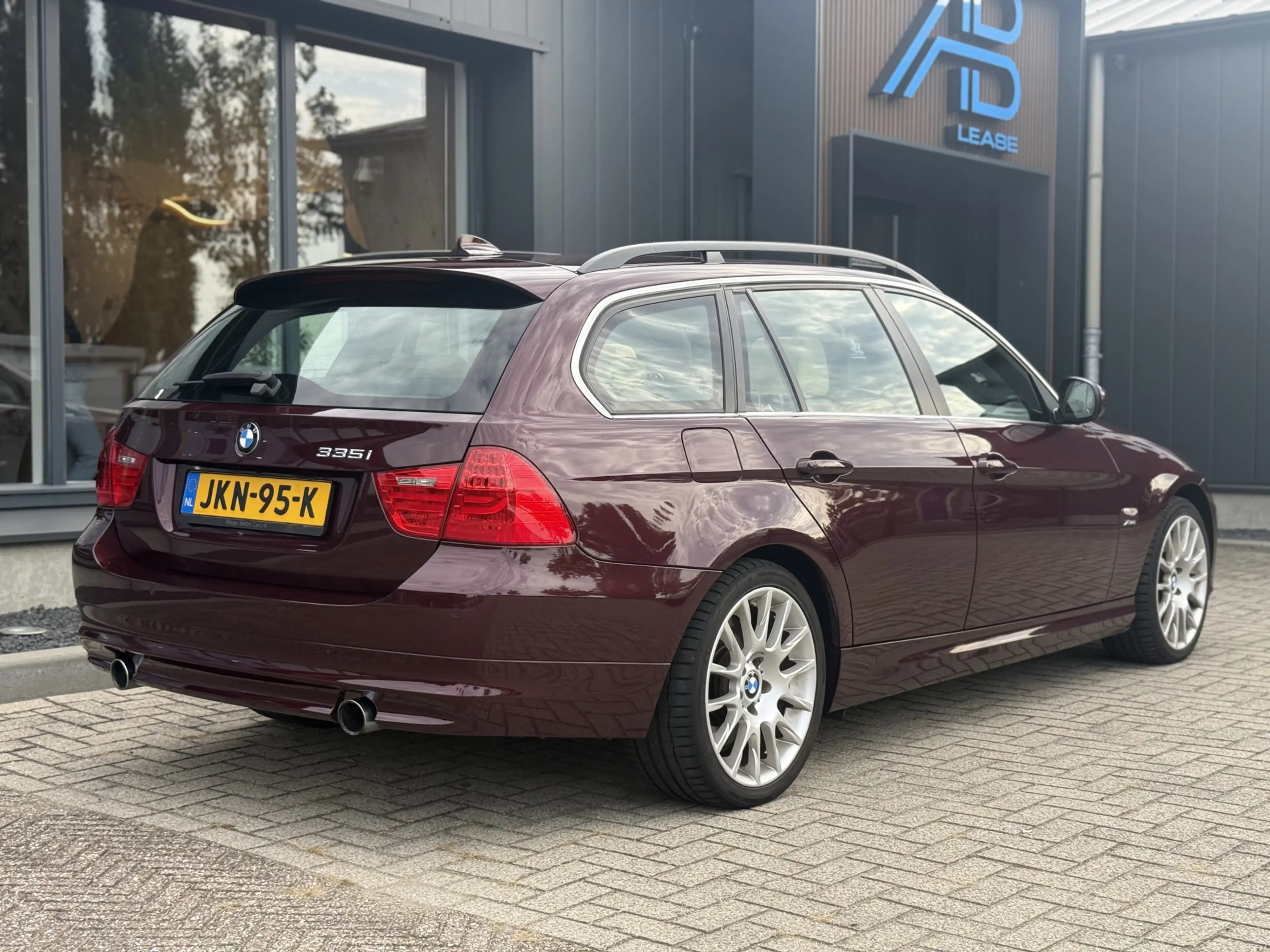 BMW 335 3-serie Touring 335xi Executive Individual ACC Pan — photo 5