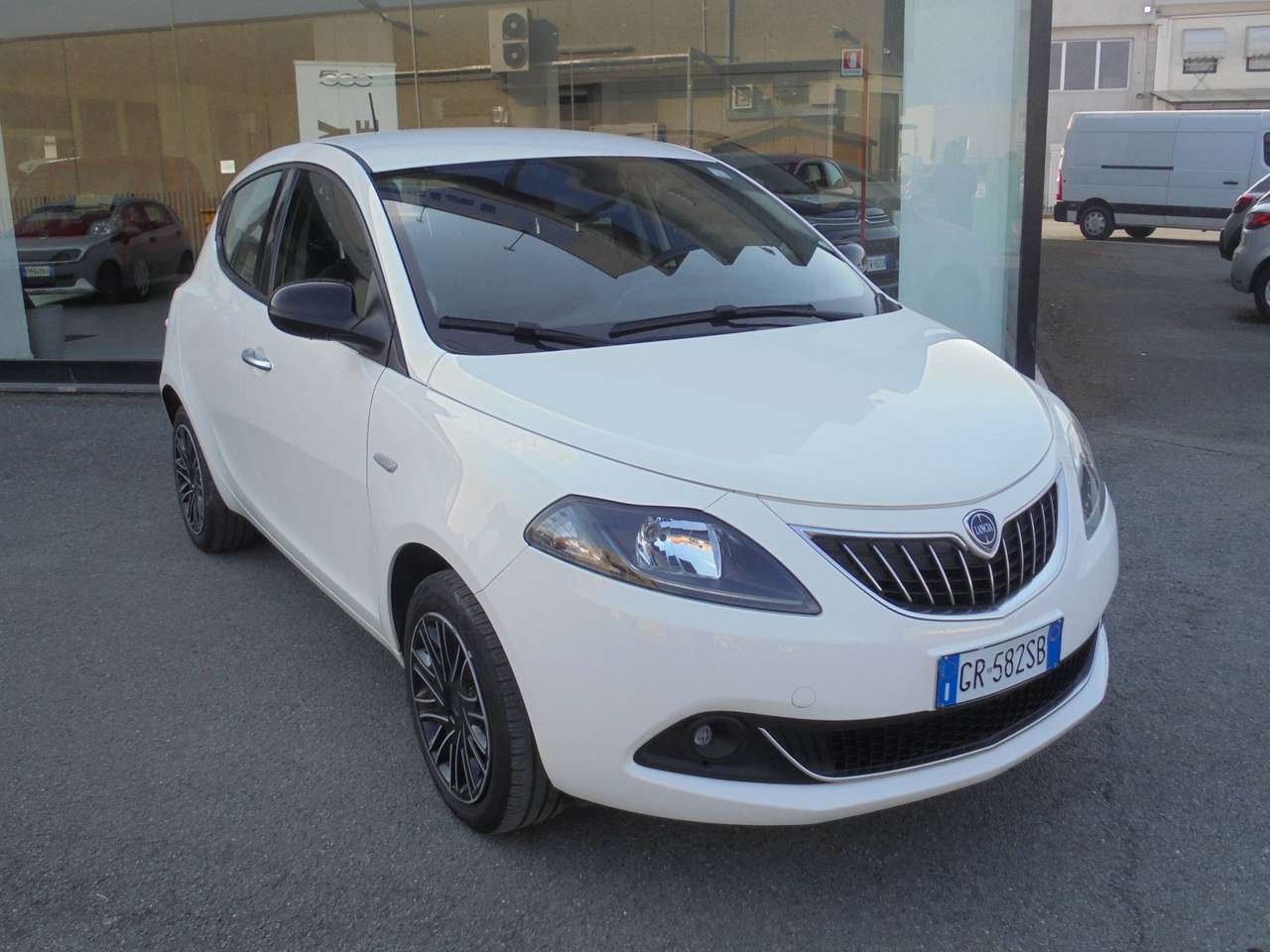 Lancia Ypsilon Ypsilon 1.0 firefly hybrid Gold Plus s&s EU. 6