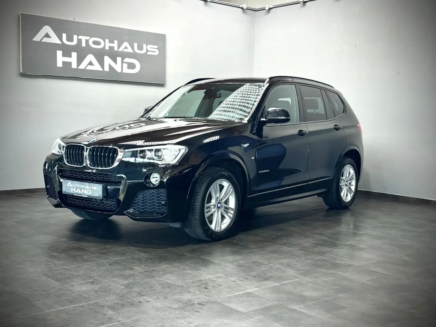 BMW X3 *xDrive*M-Sport*Navi*Pano*Klima*Bi-Xenon* Zwart - 1