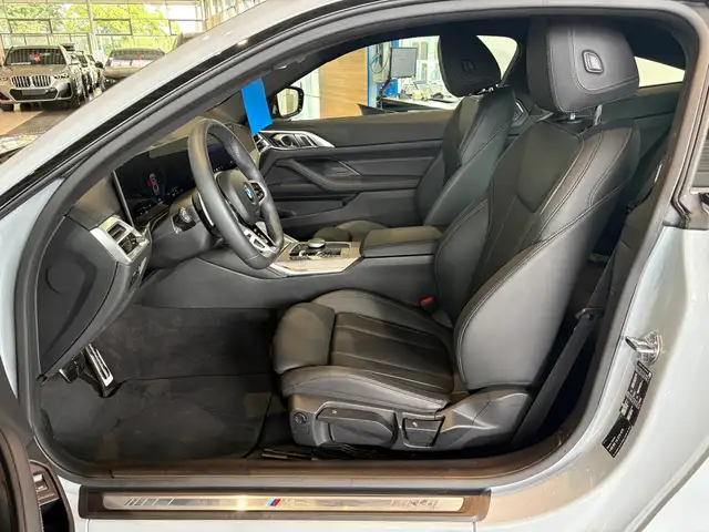 BMW 4 Series view 12