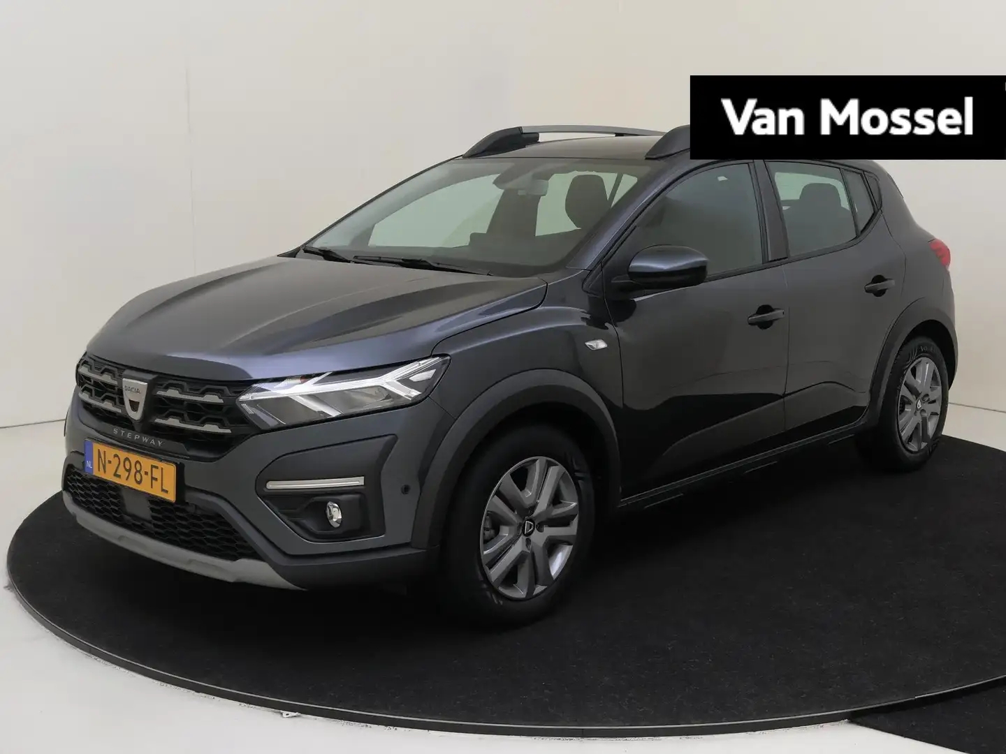 Dacia Sandero Stepway 1.0 TCe 100 Bi-Fuel Comfort | Parkeersenso Grijs - 1