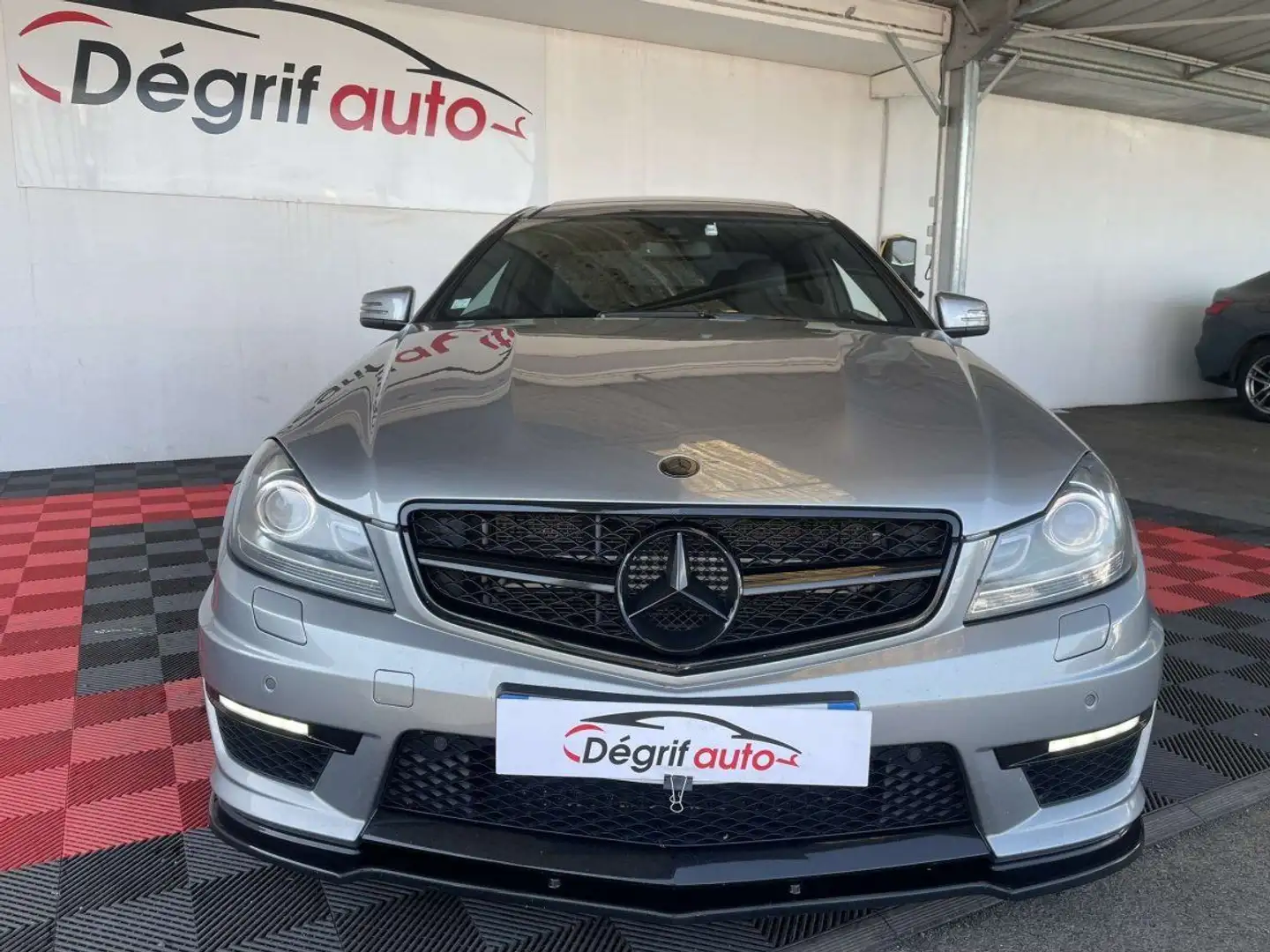 Mercedes-Benz C 63 AMG Coupé 63 AMG A Gris - 2
