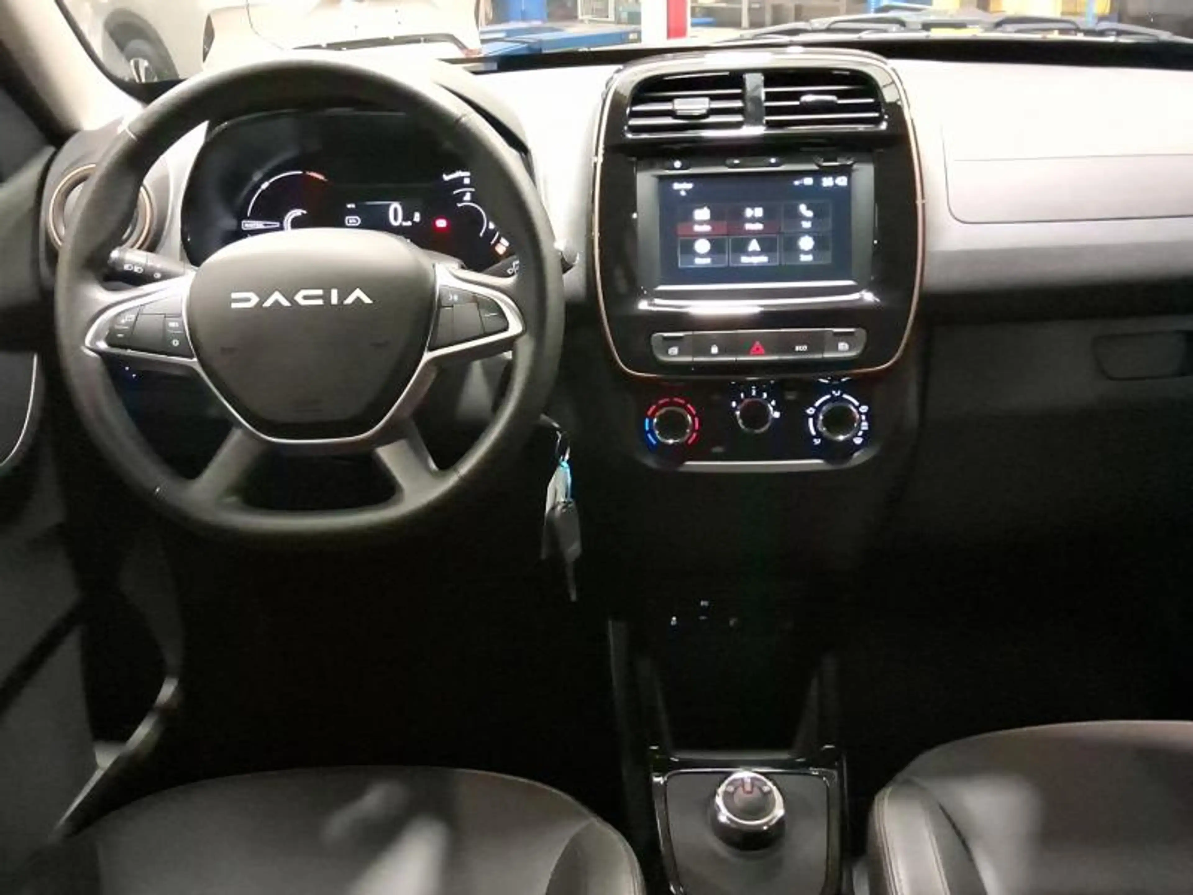 Dacia Spring Extreme Electric 65 — photo 10
