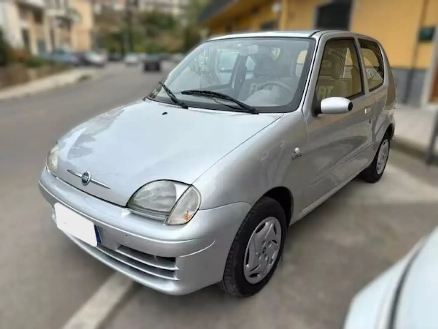 Fiat Seicento 1.1 Gris - 1