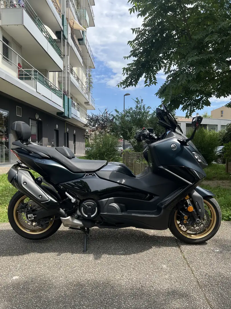 Yamaha TMAX 560 Verde - 2