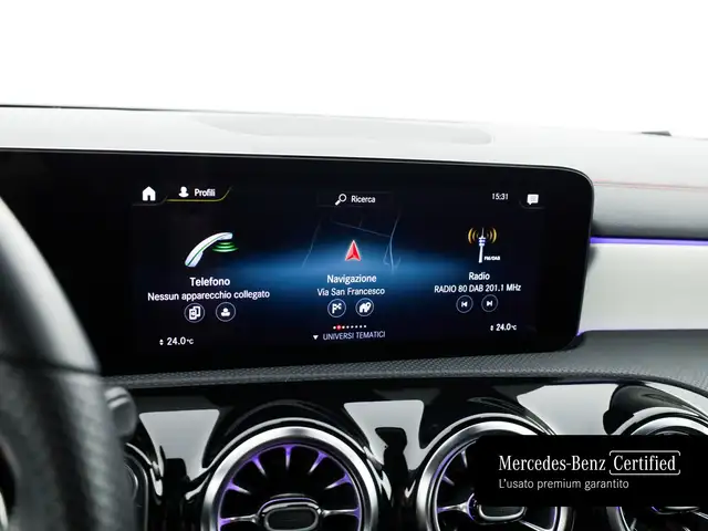 Mercedes-Benz Cla view 13