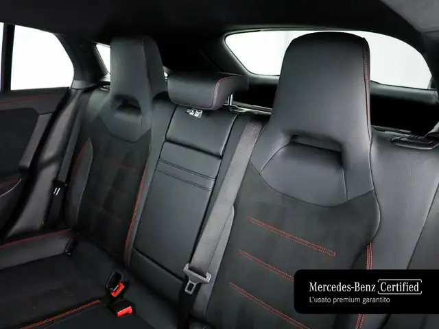 Mercedes-Benz Cla view 11