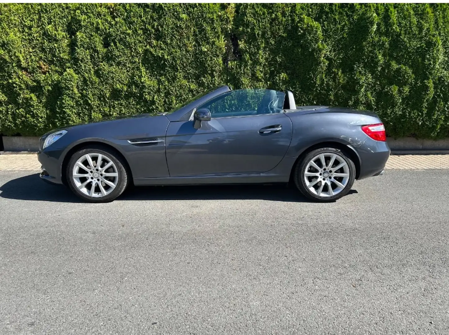Mercedes-Benz SLK 200 (BlueEFFICIENCY) 7G-TRONIC - 1