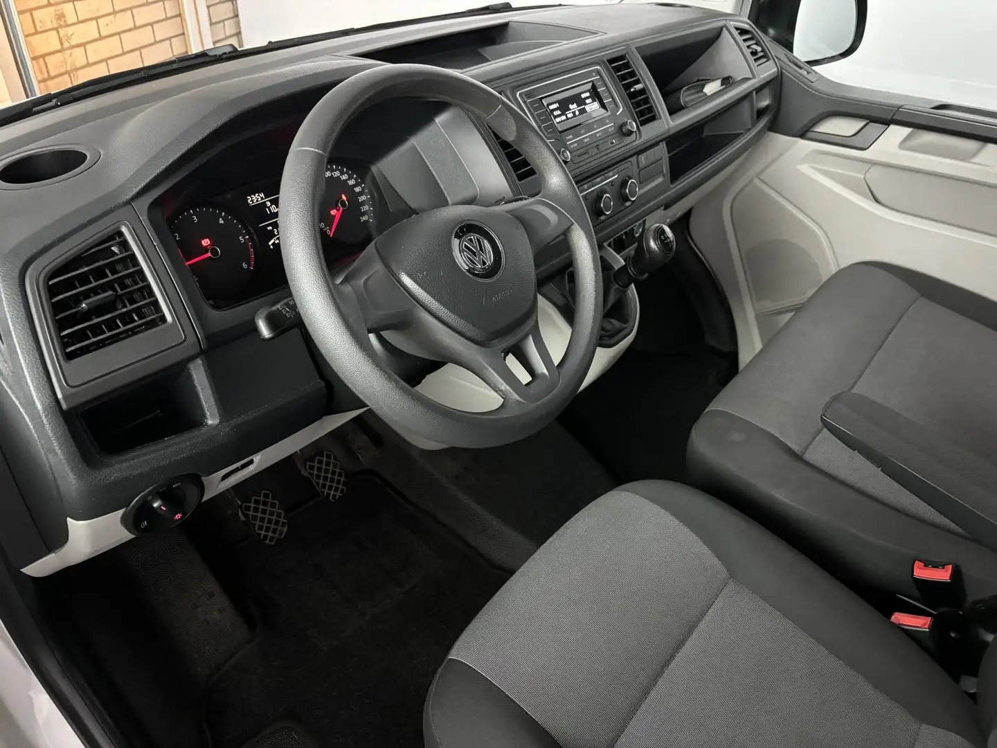 Volkswagen 2.0 TDI L1H1 18.925 excl. btw | 9 persoons | Airco Blanc - 2